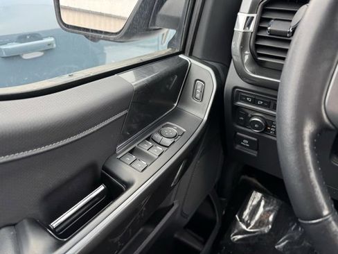 Certified 2022 Ford F150 XLT w/ Equipment Group 302A High image 30