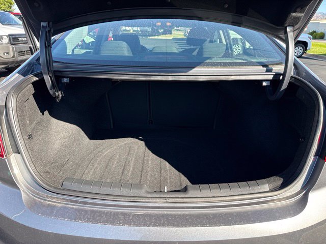 Used 2019 Hyundai Elantra SE w/ Cargo Package FWD image 24