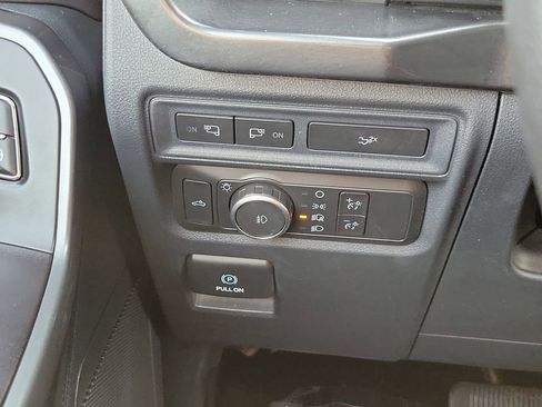 Certified 2022 Ford F150 XLT w/ Equipment Group 302A High image 12