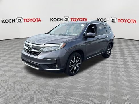 Used 2019 Honda Pilot Touring image 3