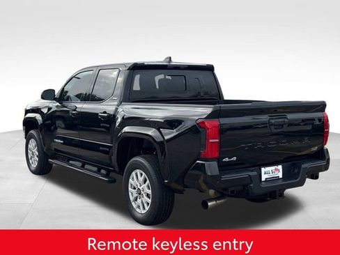 Used 2025 Toyota Tacoma SR5 w/ SR5 Upgrade Package image 8