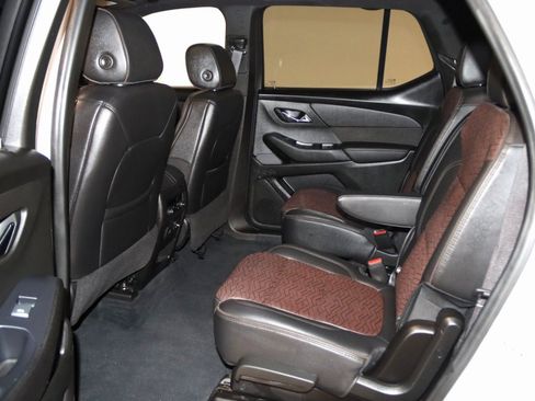Used 2022 Chevrolet Traverse High Country w/ LPO, Floor Liner Package image 44