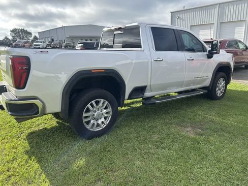 Used 2024 GMC Sierra 2500 SLT w/ Texas SLT Premium Package AWD/4WD image 2