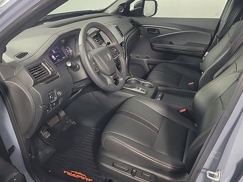 Certified 2022 Honda Passport TrailSport image 18