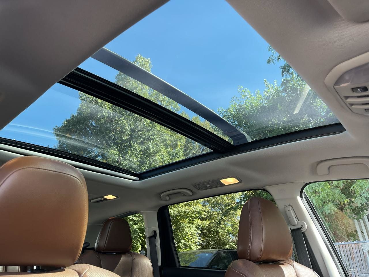 Used 2019 Subaru Ascent Touring w/ Popular Package #3 AWD/4WD image 6