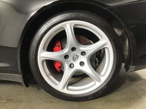 Used 2012 Porsche 911 Carrera 4S AWD/4WD image 17