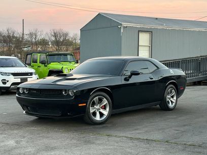 Used 2015 Dodge Challenger SXT