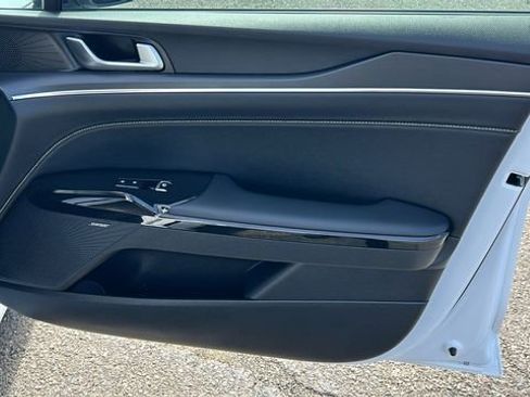 Used 2025 Kia K5 GT-Line w/ GT-Line Premium Package image 10