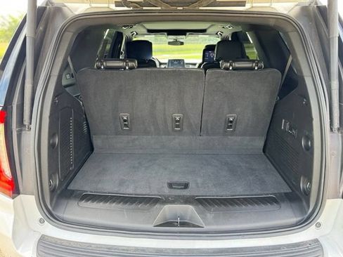 Used 2021 GMC Yukon SLT w/ SLT Luxury Plus Package AWD/4WD image 7