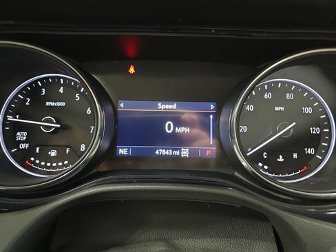 Certified 2022 Buick Encore GX Select w/ Sport Touring Package AWD/4WD image 20