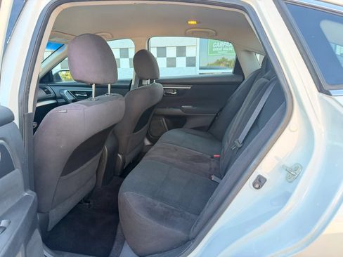 Used 2014 Nissan Altima 2.5 SV FWD image 21
