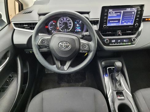 Used 2021 Toyota Corolla LE FWD image 22