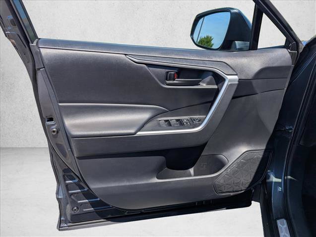 Used 2024 Toyota RAV4 LE AWD/4WD image 21