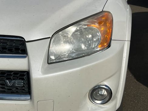 Used 2010 Toyota RAV4 Limited AWD/4WD image 11