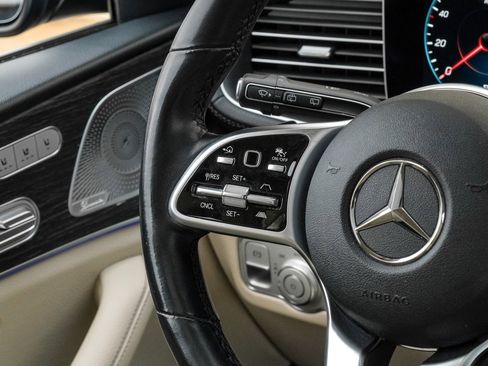 Used 2021 Mercedes-Benz GLS 450 4MATIC image 15