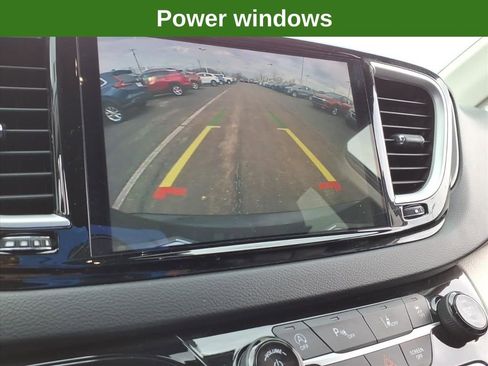 Used 2023 Chrysler Pacifica Touring-L FWD image 30