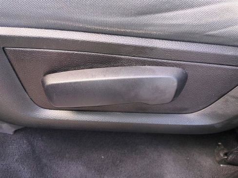 Used 2018 RAM 2500 Tradesman w/ Chrome Appearance Group image 43