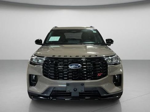 Used 2026 Ford Explorer ST w/ Sun And Sound Package AWD/4WD image 11