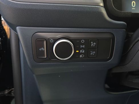 Used 2025 Ford Maverick XL w/ Equipment Group 102A image 12