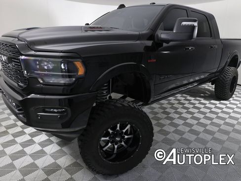 Used 2024 RAM 2500 Limited image 1