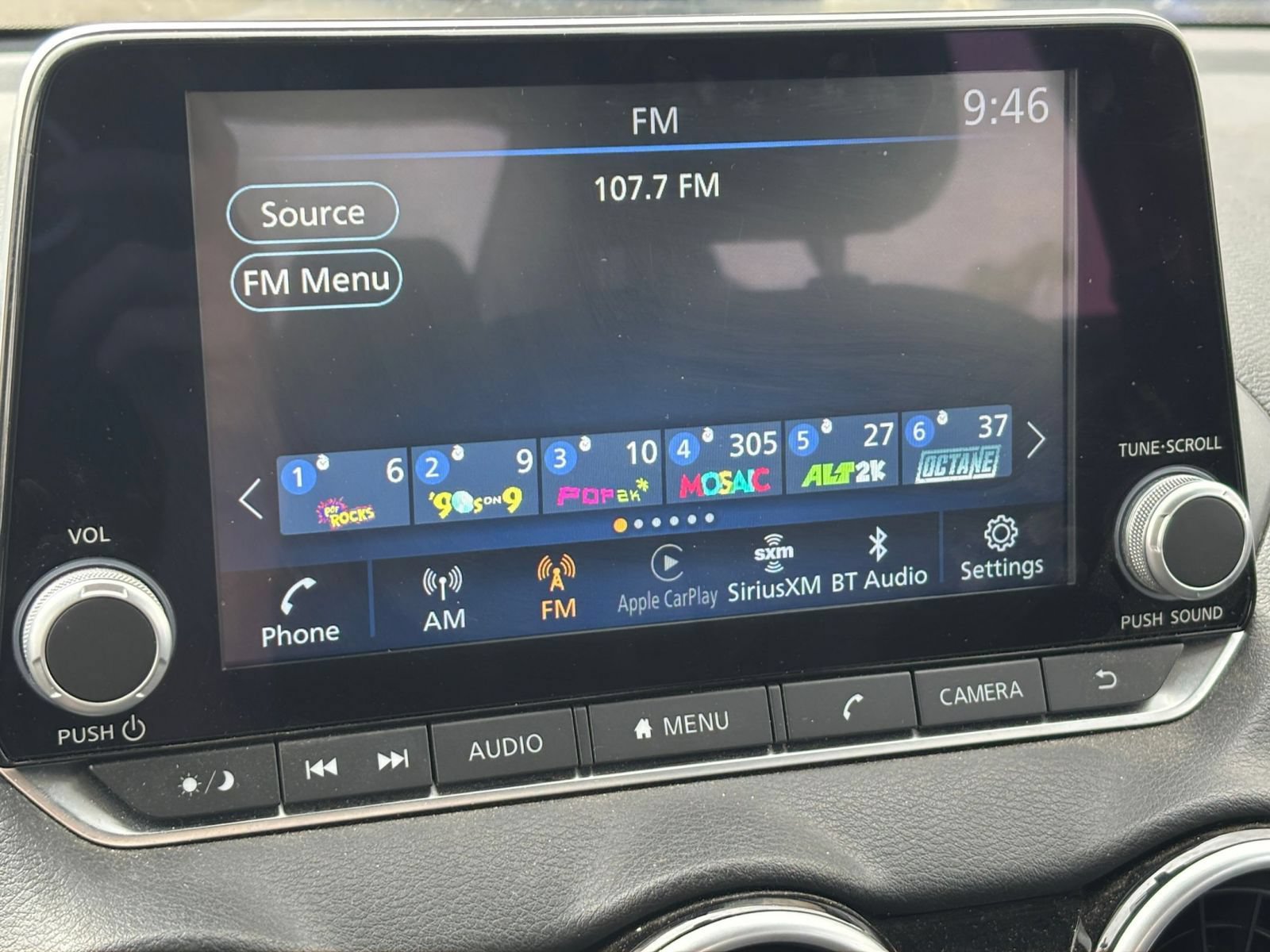 Used 2025 Nissan Sentra SV FWD image 19