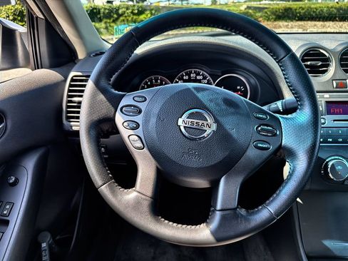 Used 2012 Nissan Altima 2.5 S w/ 20th Anniversary Pkg FWD image 23
