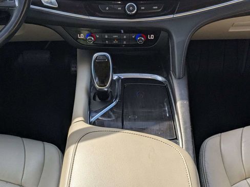 Used 2020 Buick Enclave Essence w/ Sound and Sites Package FWD image 18