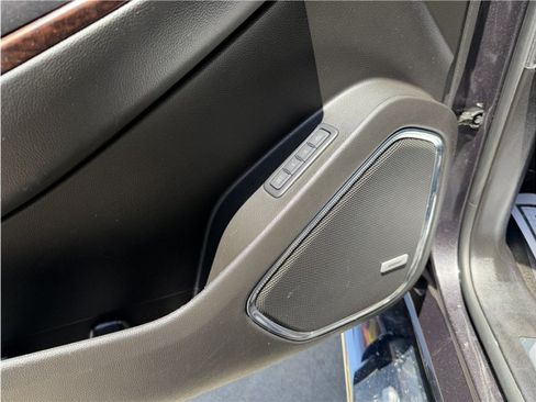 Used 2017 GMC Yukon SLT RWD image 16
