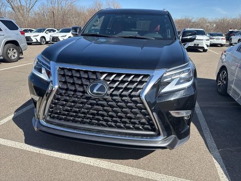 Certified 2023 Lexus GX 460 Luxury w/ Sport Design Package image 5