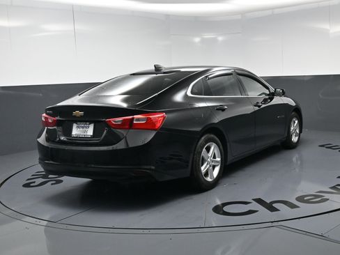Used 2020 Chevrolet Malibu LS FWD image 9