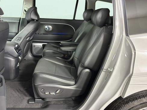 New 2026 Hyundai Ioniq 9 Calligraphy image 13