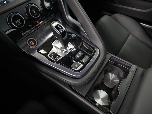 Used 2024 Jaguar F-TYPE R-Dynamic image 29