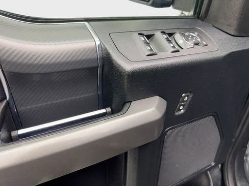 Used 2018 Ford F150 XLT w/ Equipment Group 302A Luxury image 37