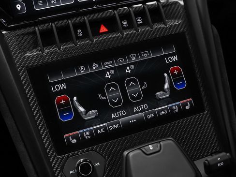 Used 2023 Lamborghini Urus Performante AWD/4WD image 57