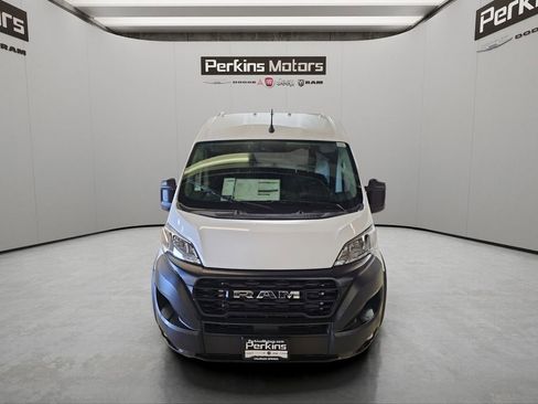 New 2026 RAM ProMaster 2500 w/ Convenience Group image 8
