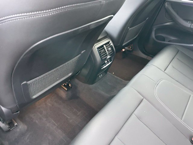 Used 2024 BMW X3 xDrive30i w/ Premium Package w/ZPA AWD/4WD image 8