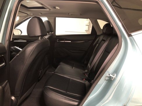 Used 2024 Kia Seltos EX image 16