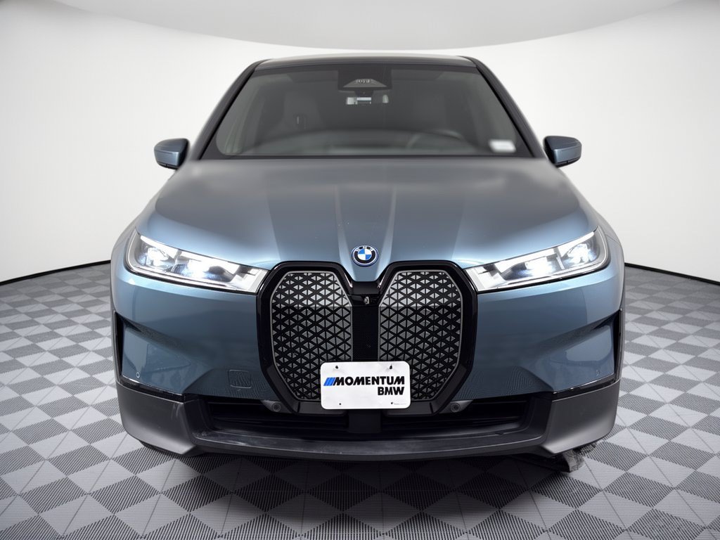 Used 2024 BMW iX xDrive50 w/ Convenience Package AWD/4WD image 6