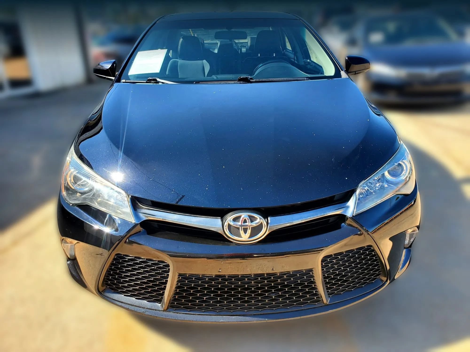 Used 2016 Toyota Camry SE FWD image 17