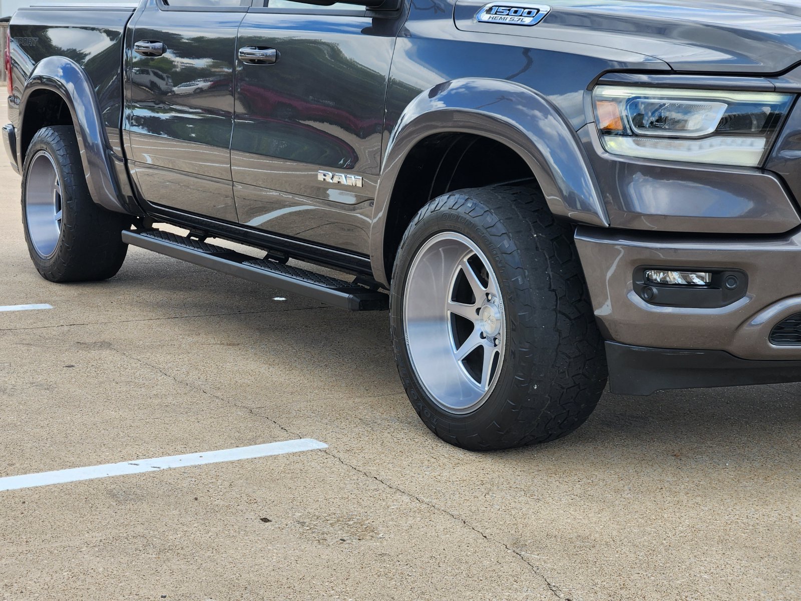 Used 2020 RAM 1500 Lone Star RWD image 11