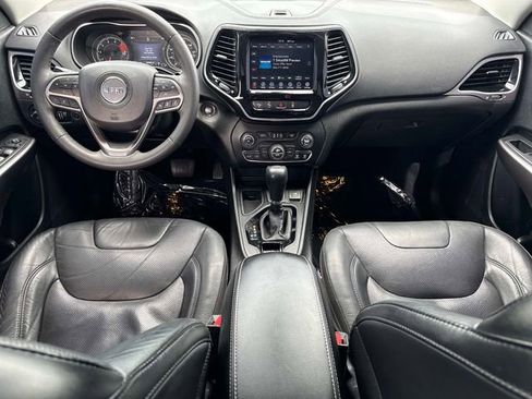 Used 2021 Jeep Cherokee Limited FWD image 15