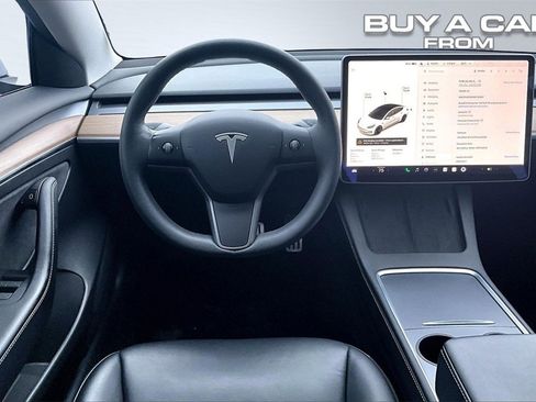 Used 2022 Tesla Model 3 Performance image 5