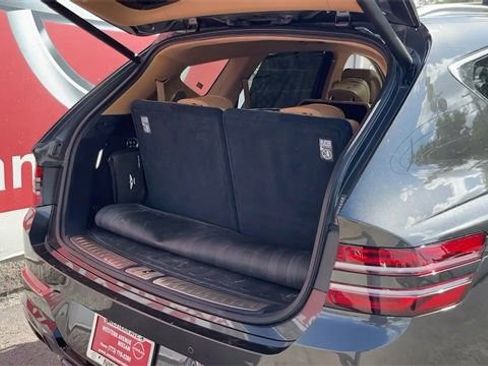 Used 2024 Genesis GV80 3.5T w/ Advanced Package image 26