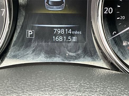 Used 2014 Nissan Rogue SV image 11