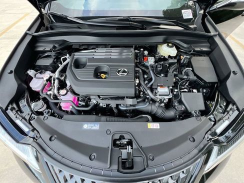 New 2026 Lexus UX 300h FWD image 10
