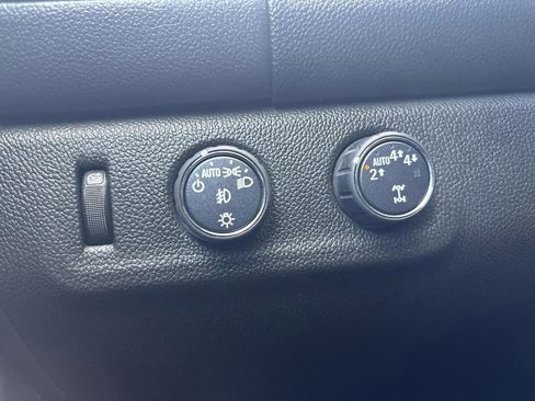 Used 2020 GMC Canyon Denali image 23