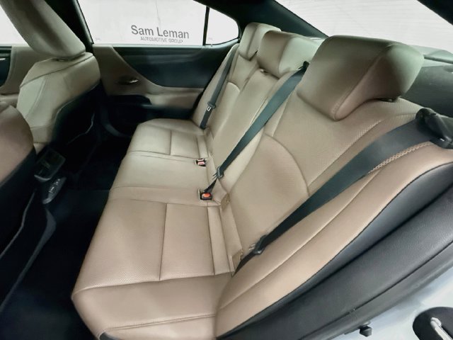 Used 2022 Lexus ES 300h w/ Premium Package FWD image 26