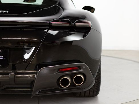Certified 2021 Ferrari Roma image 30