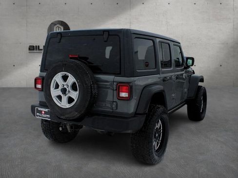 Used 2022 Jeep Wrangler Unlimited Sport AWD/4WD image 7
