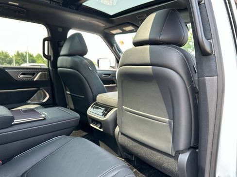 New 2027 INFINITI QX80 Autograph AWD/4WD image 23